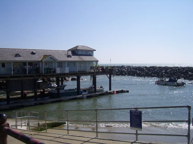 Ventnor Pier