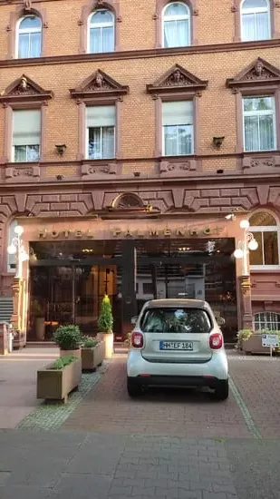 Entrance to Hotel Palmenhof, Frankfurt