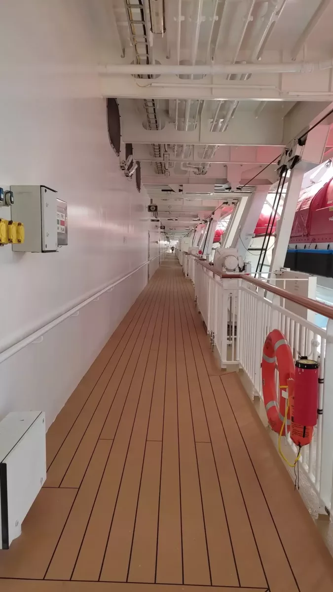 Outside on deck 7, Norwegian Getaway