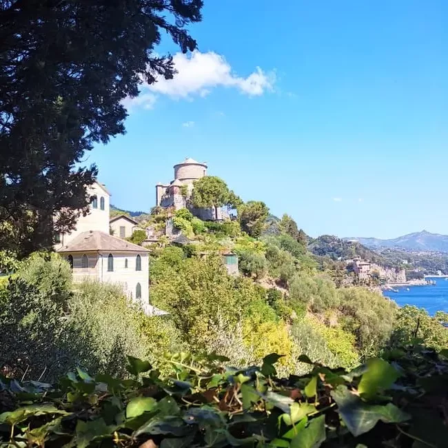 It is a bit of a climb to reach Castello Brown from Portofino but this traditional castle offers a good view point and should not be missed.