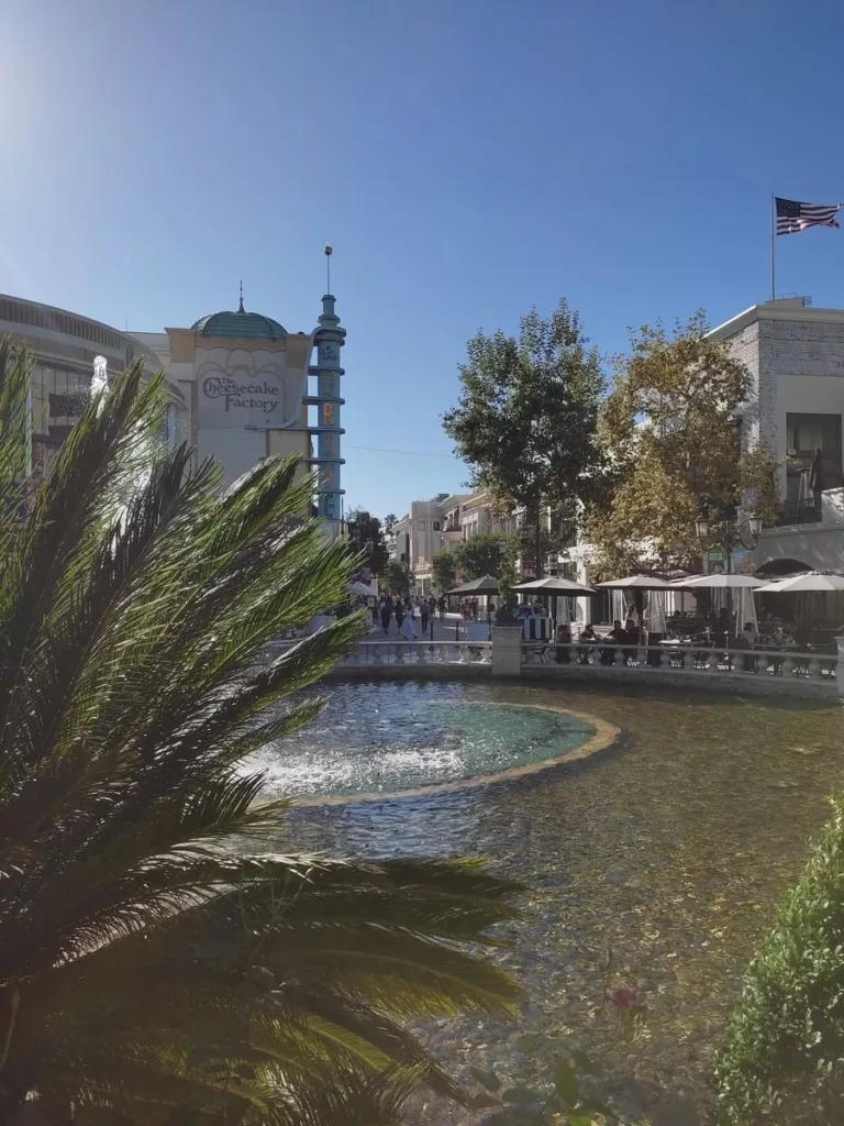Fountain, outside seating and stores at LA's Grove shopping center