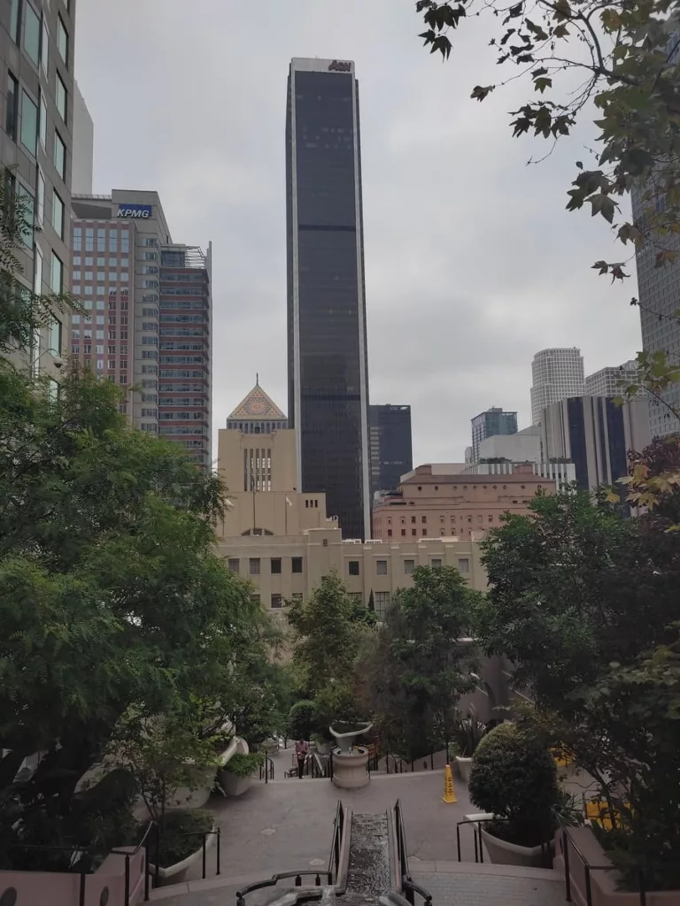 From the Bunker Hills Steps you have a beautiful view over Downtown Los Angeles, including the Public Library with its pyramid top