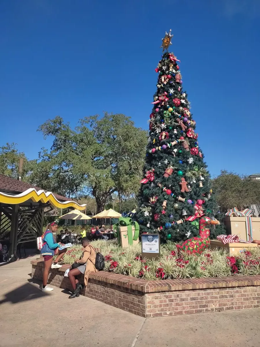Large Christmas Tree next to Earl of Sandwich at Disney Springs