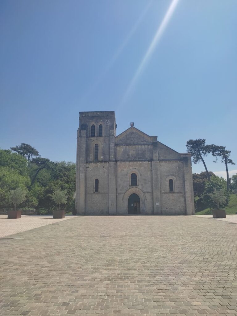 Church Notre-Dame-de-la-fin-de-terres in Soulac