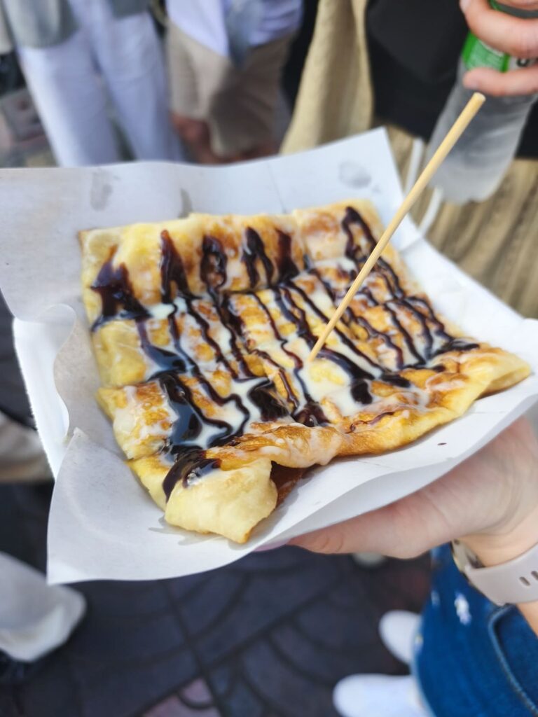 Plate with square Roti drizzled with chocolate