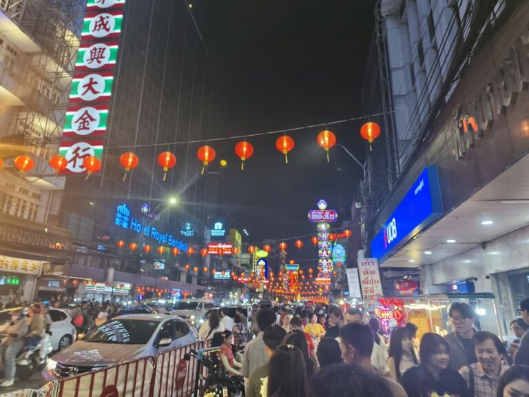 Bangkok's Chinatown at night