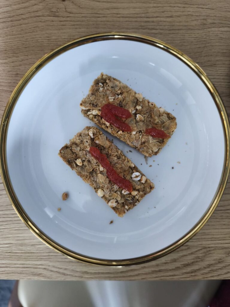 Plate with cereal bars