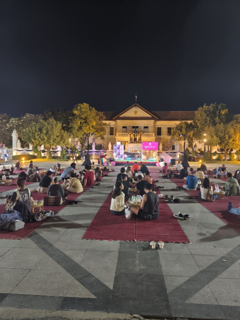 Free concert during Sunday Night Market