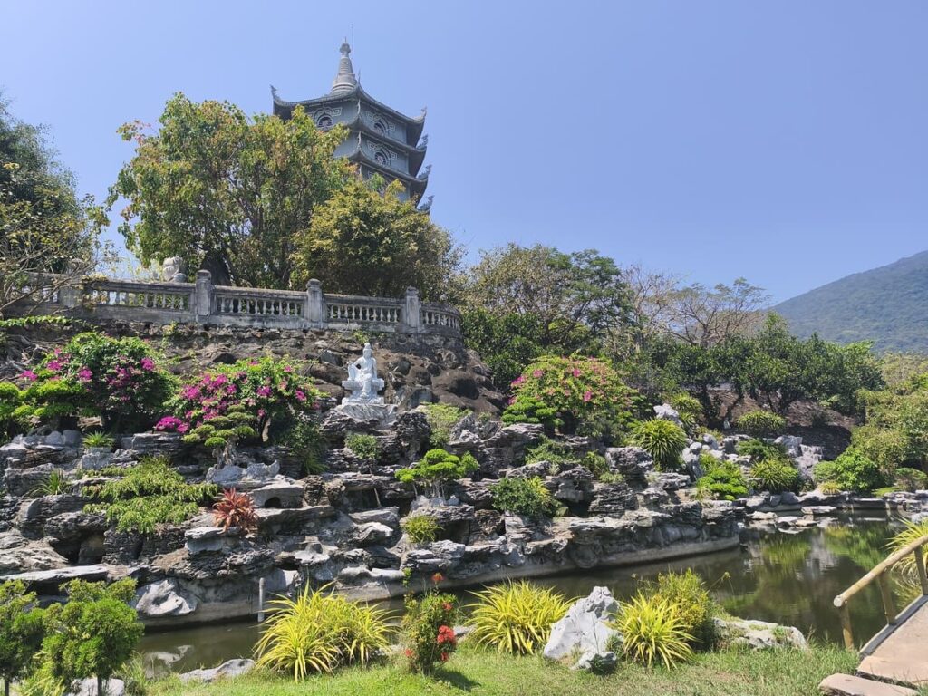 Garden and Pagoda at Lingh Ung in Da Nang