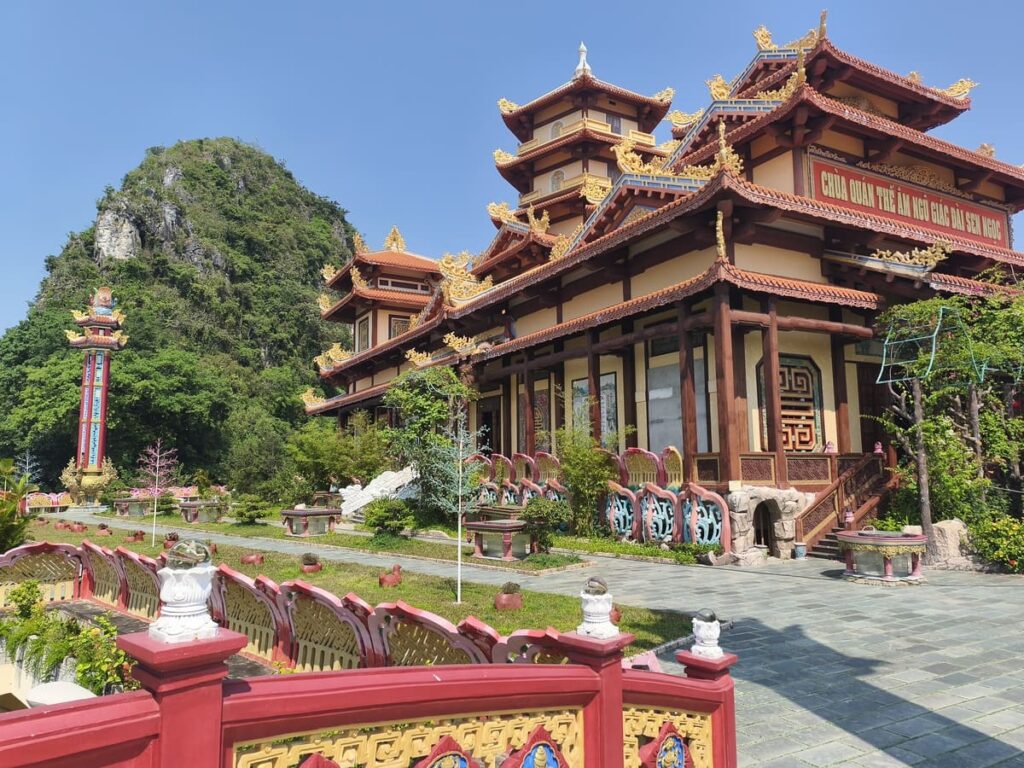Temple Building in Da Nang