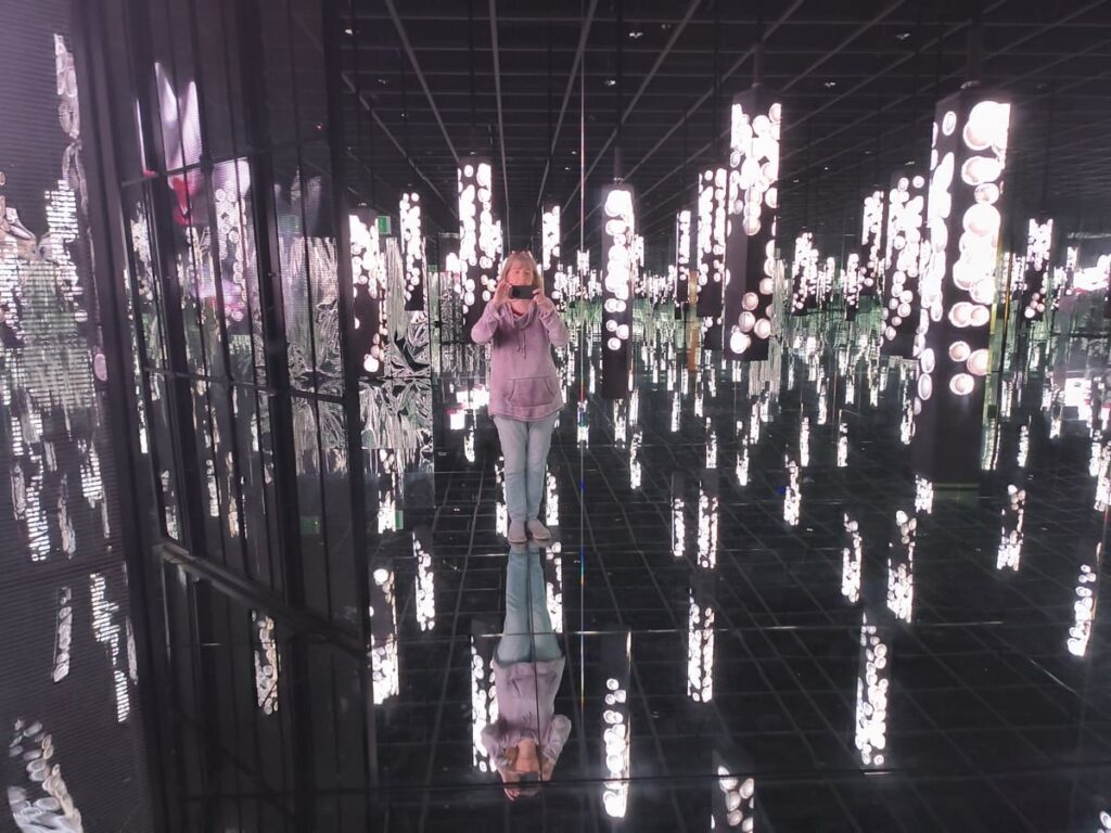 Light installation at Arte Museum Busan