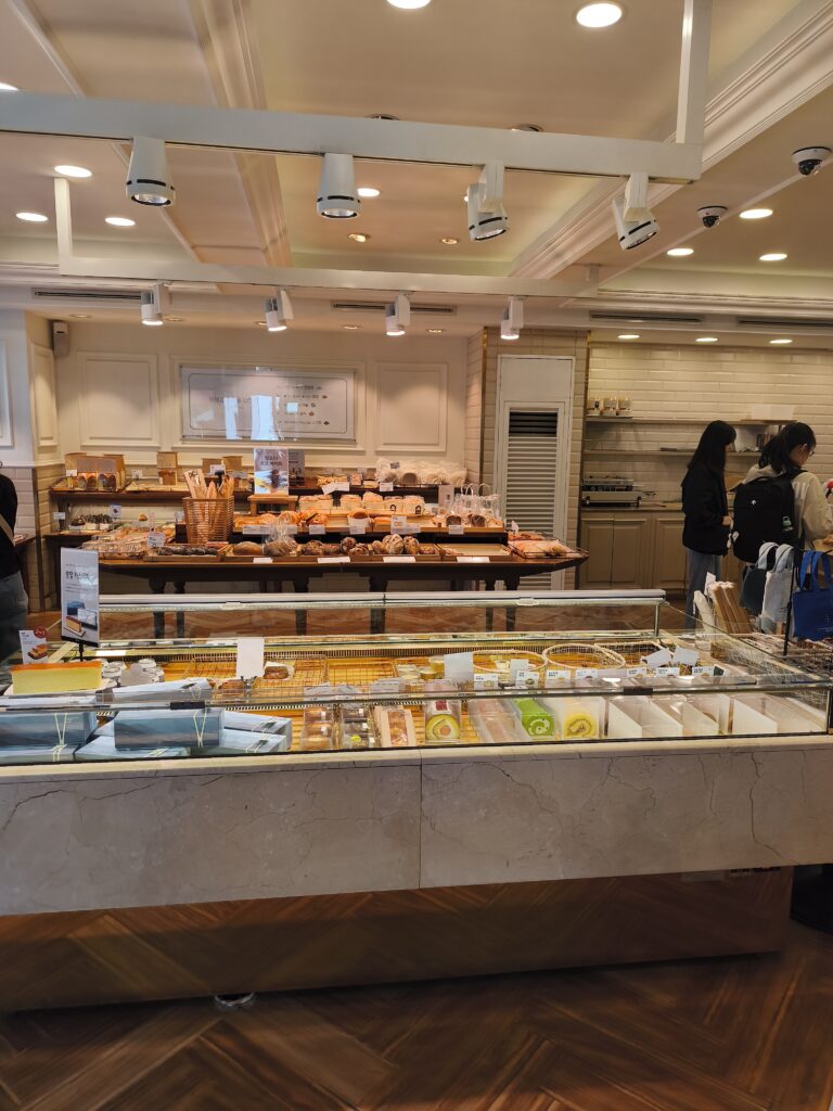 LAB Bakery inside in Busan