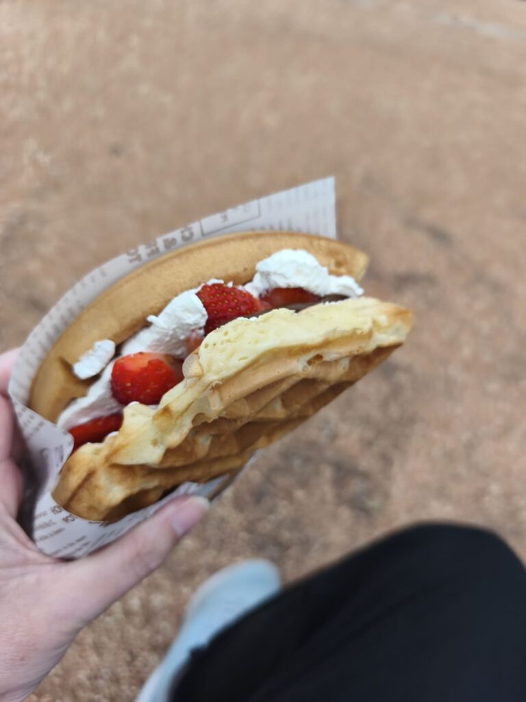 Waffle with cream and strawberry