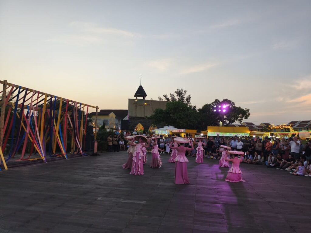 Small dance show