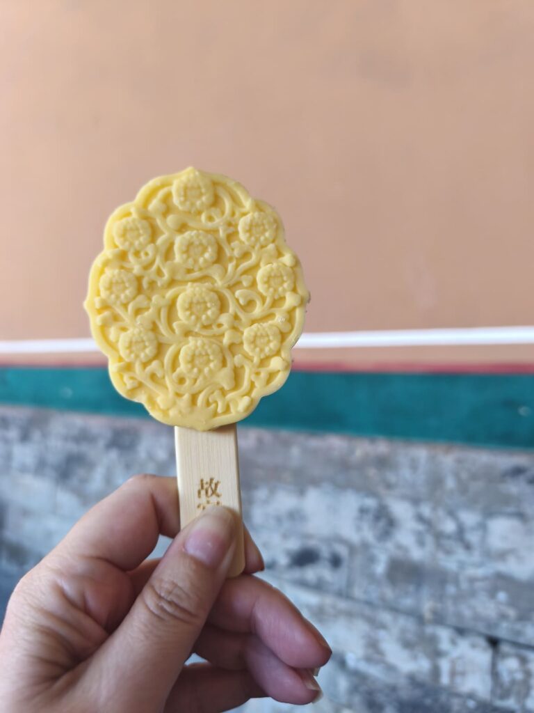 Mango ice cream bar with pretty design