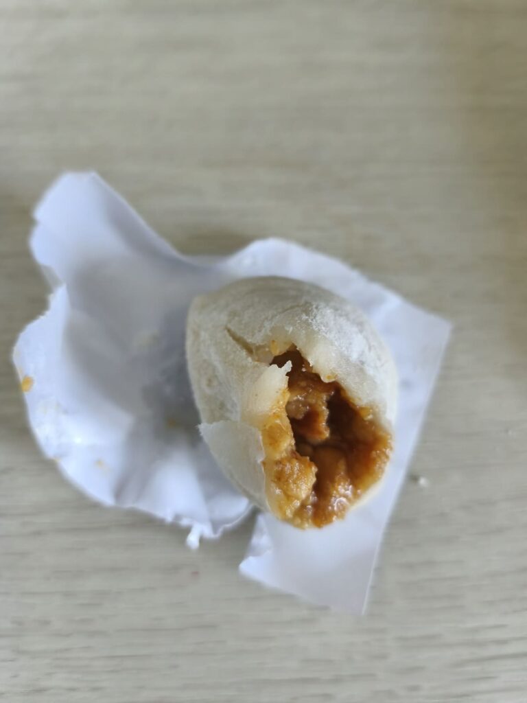 Small dessert with nut filling