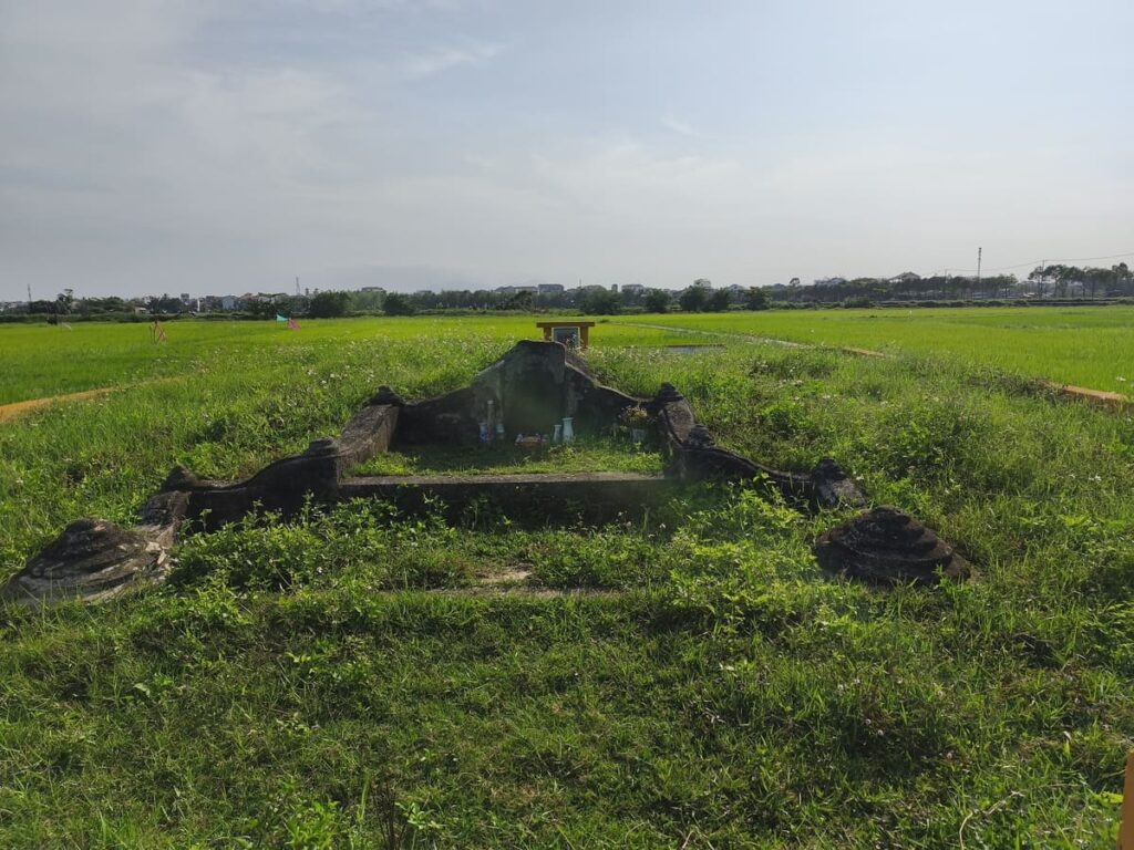 Tomb of trader in rice field, Hoi An