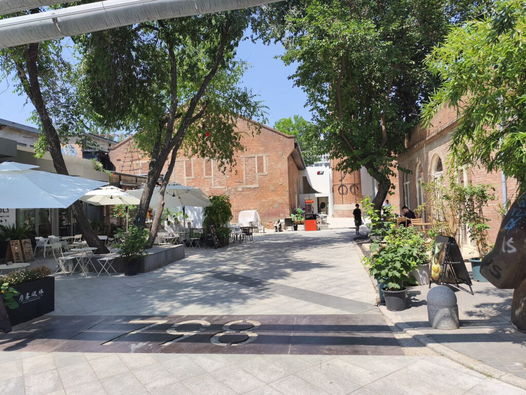 Courtyard with seats outside
