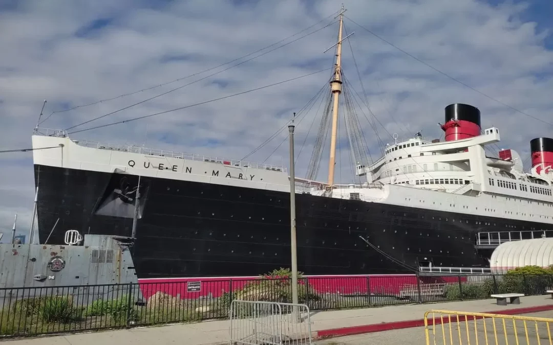 HOTEL REVIEW OF QUEEN MARY, LONG BEACH